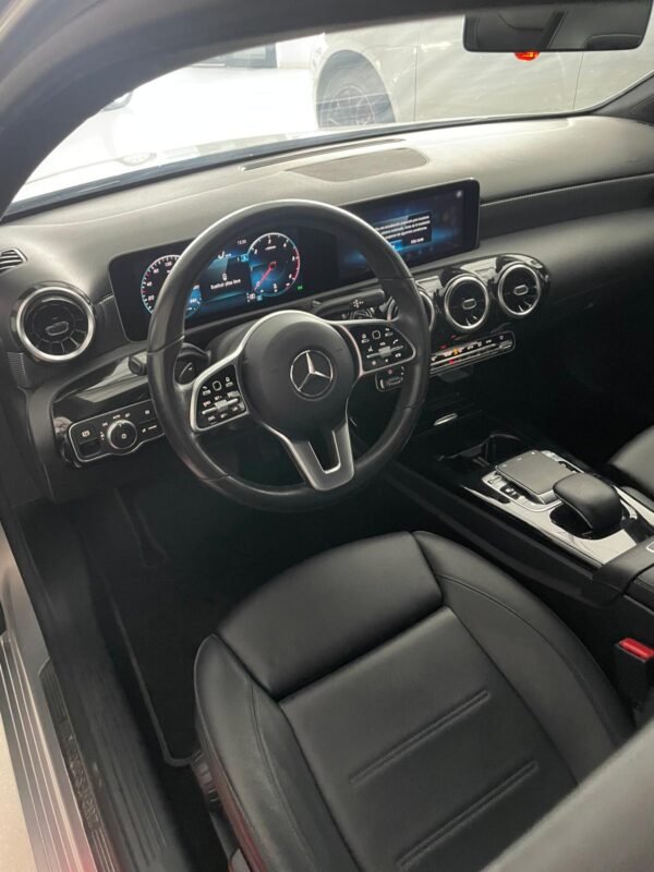 MERCEDES-BENZ Clase A 180D