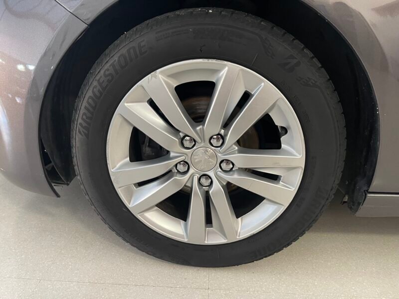 PEUGEOT 308 1.6 STYLE BLUEHDI