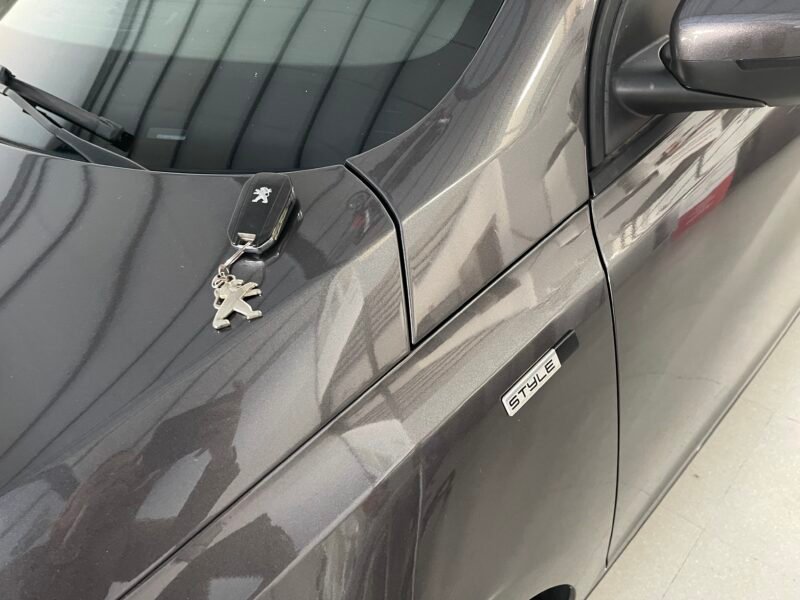 PEUGEOT 308 1.6 STYLE BLUEHDI