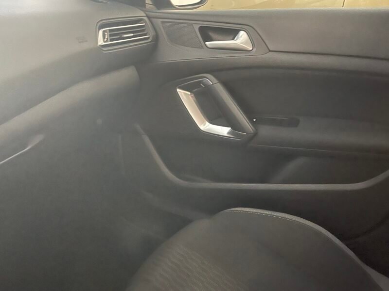 PEUGEOT 308 1.6 STYLE BLUEHDI