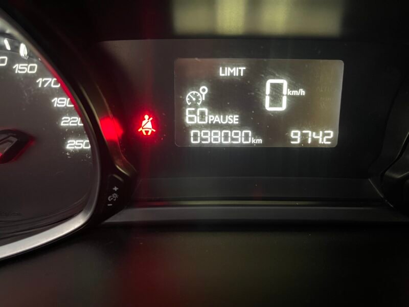 PEUGEOT 308 1.6 STYLE BLUEHDI