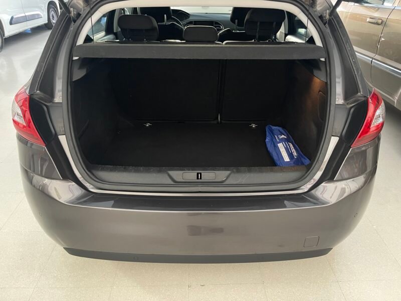 PEUGEOT 308 1.6 STYLE BLUEHDI