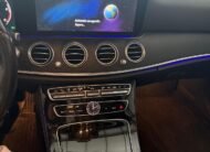 MERCEDES-BENZ CLASE E 220 d 4MATIC 4p.