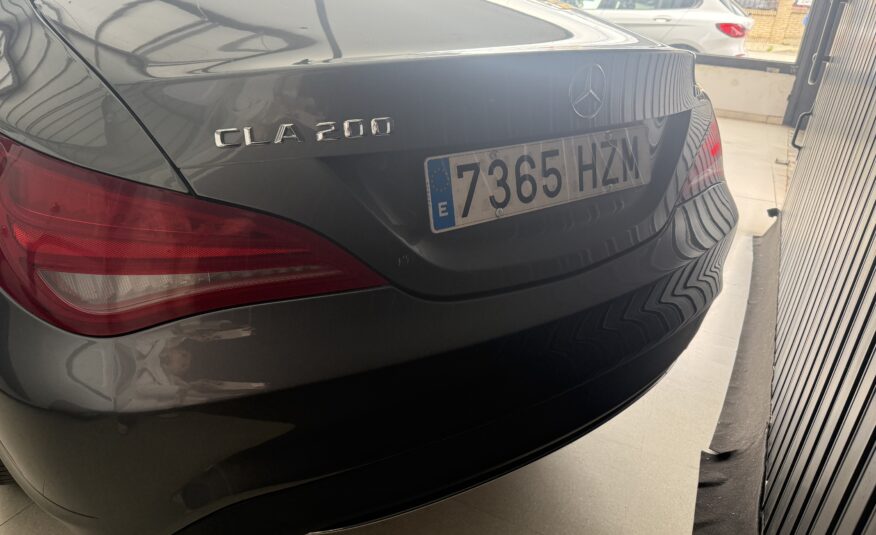 MERCEDES-BENZ CLASE CLA 200 CDI