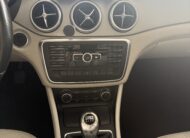 MERCEDES-BENZ CLASE CLA 200 CDI