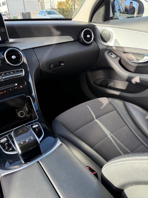 MERCEDES-BENZ Clase C 220d