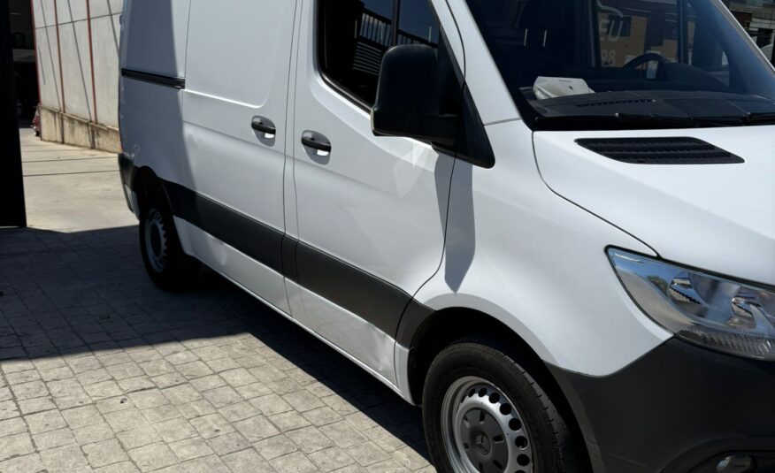 MERCEDES-BENZ SPRINTER 311 CDI