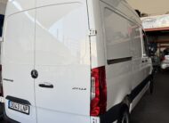MERCEDES-BENZ SPRINTER 211 CDI