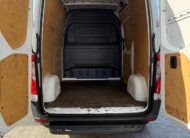 MERCEDES-BENZ SPRINTER 211 CDI