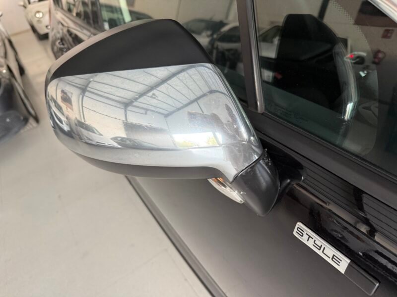 PEUGEOT 3008 1.6 STYLE BLUEHDI