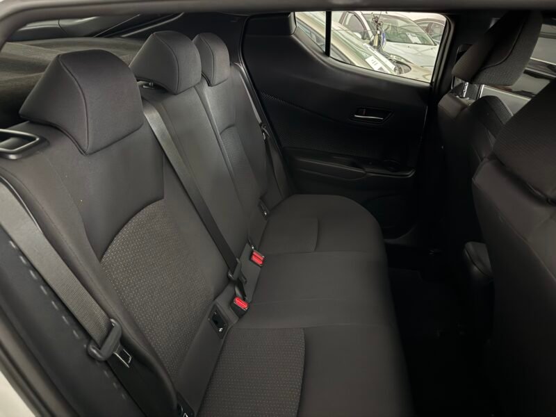 TOYOTA CH-R 1.8 HIBRIDO