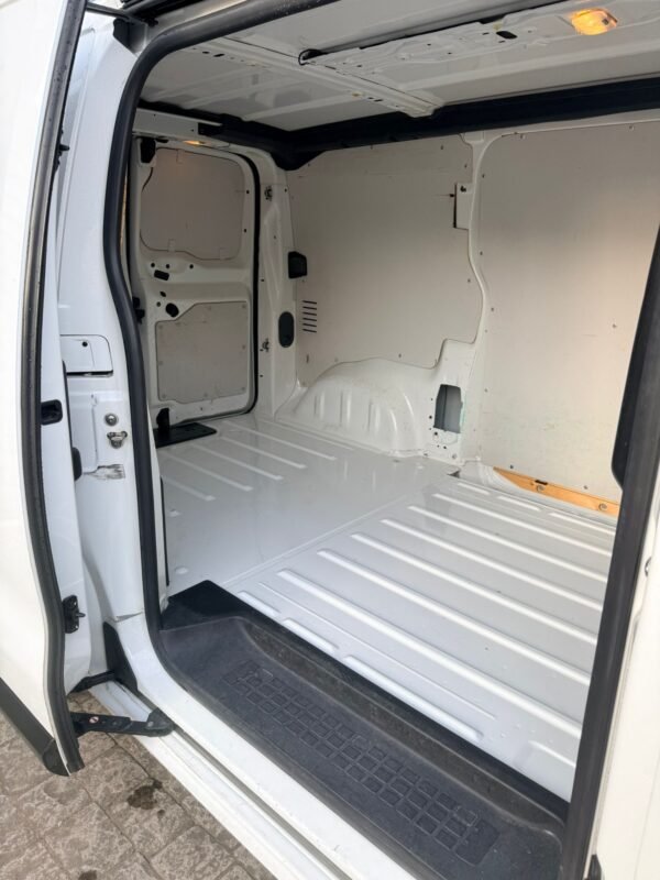 PEUGEOT EXPERT 1.6 3PLAZAS