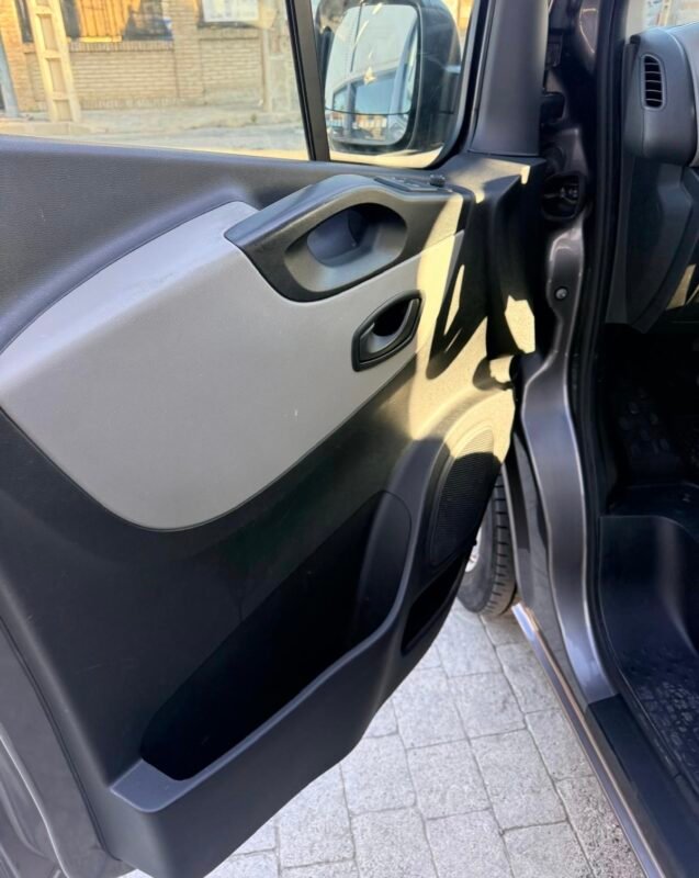 RENAULT TRAFIC 1.6 DCI