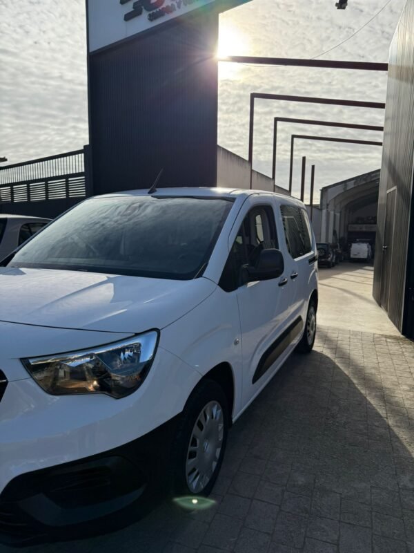 OPEL COMBO LIFE 1.5 TD 75 SELECTIVE L 5P